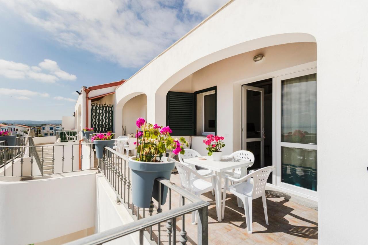 Residence Fior Di Sulcis Calasetta Buitenkant foto