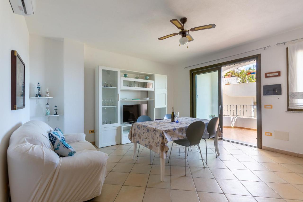 Residence Fior Di Sulcis Calasetta Buitenkant foto