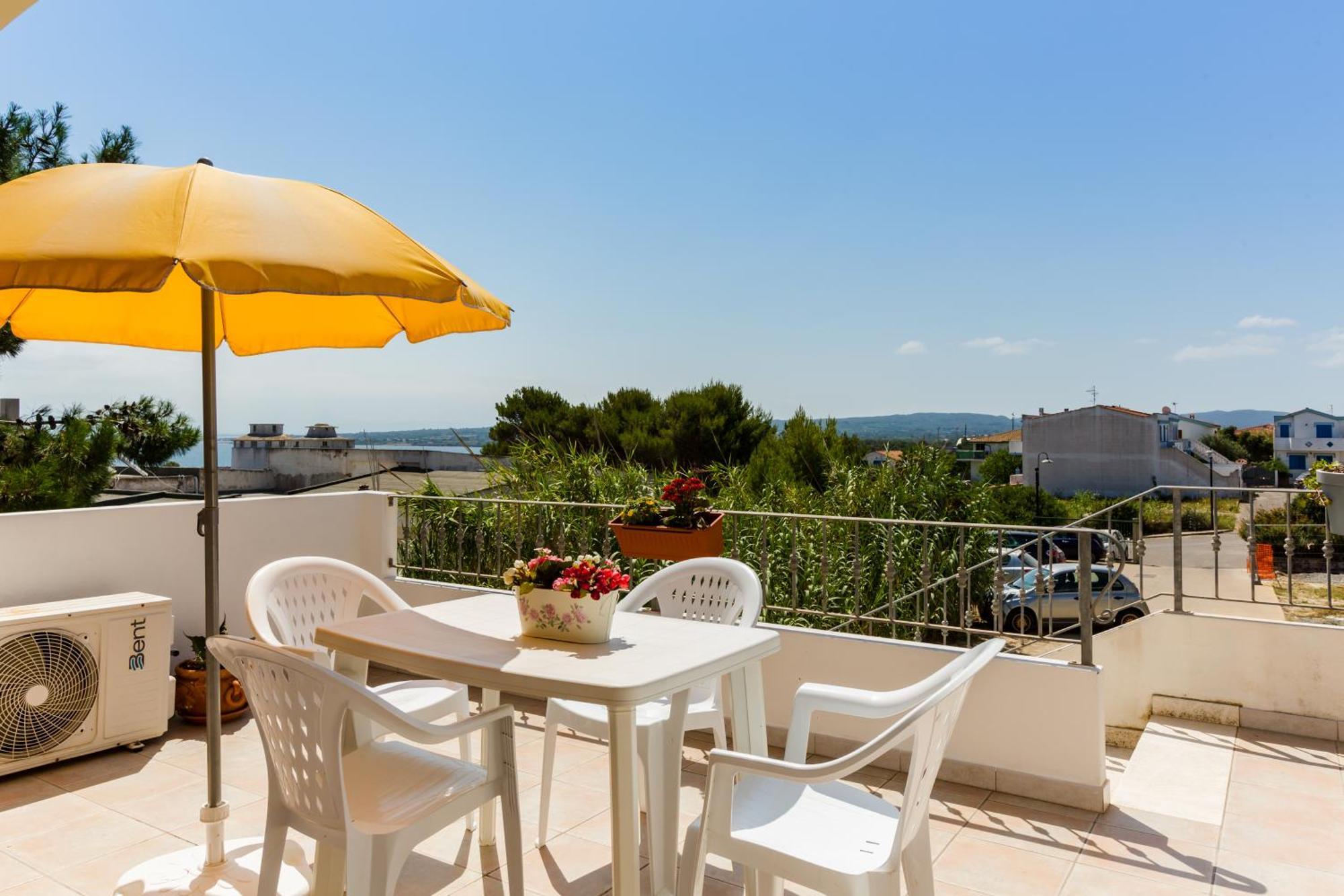 Residence Fior Di Sulcis Calasetta Buitenkant foto
