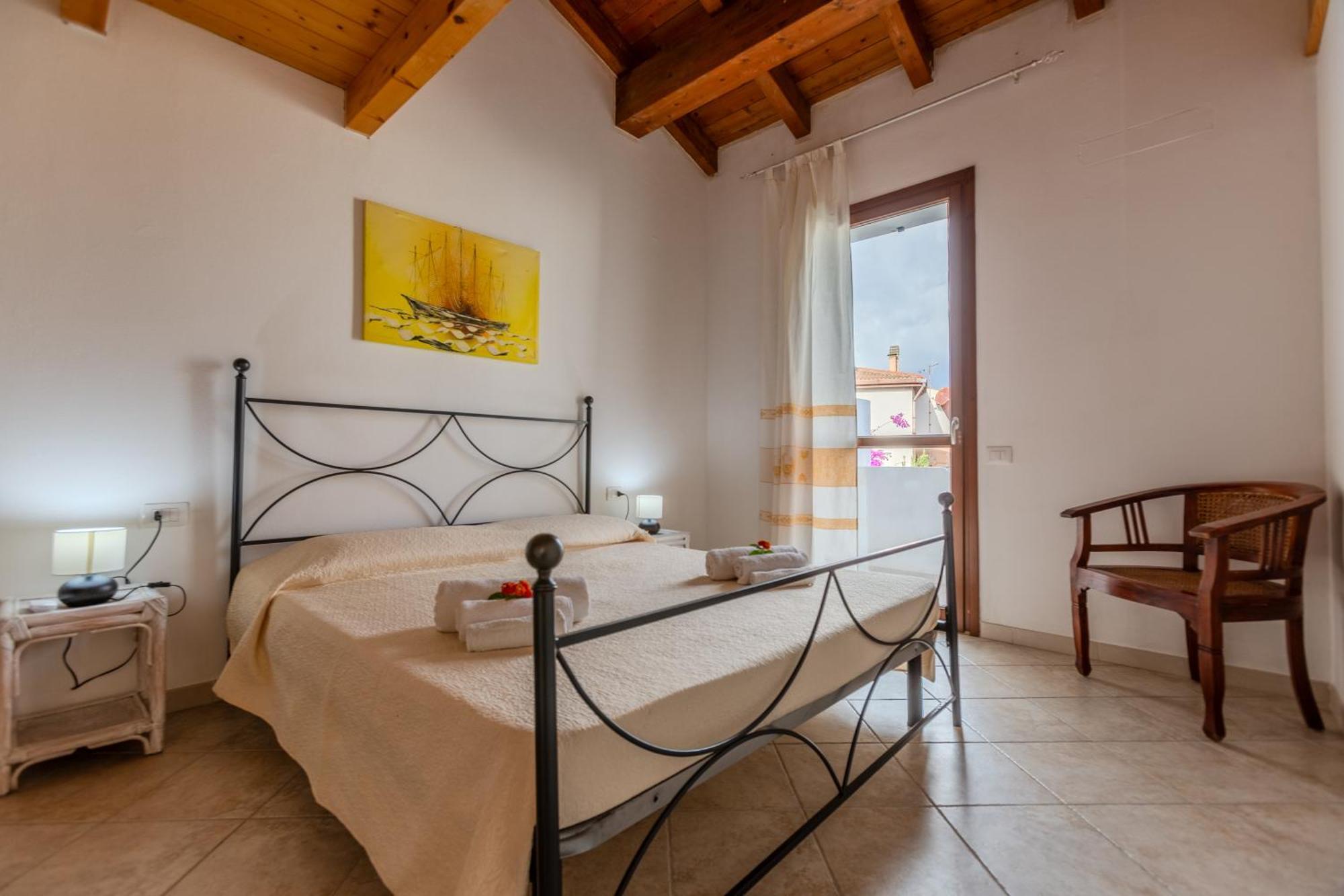 Residence Fior Di Sulcis Calasetta Buitenkant foto